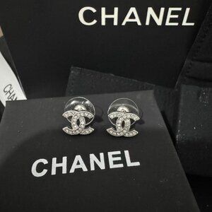 ✅Chanel Classic Double C Earrings